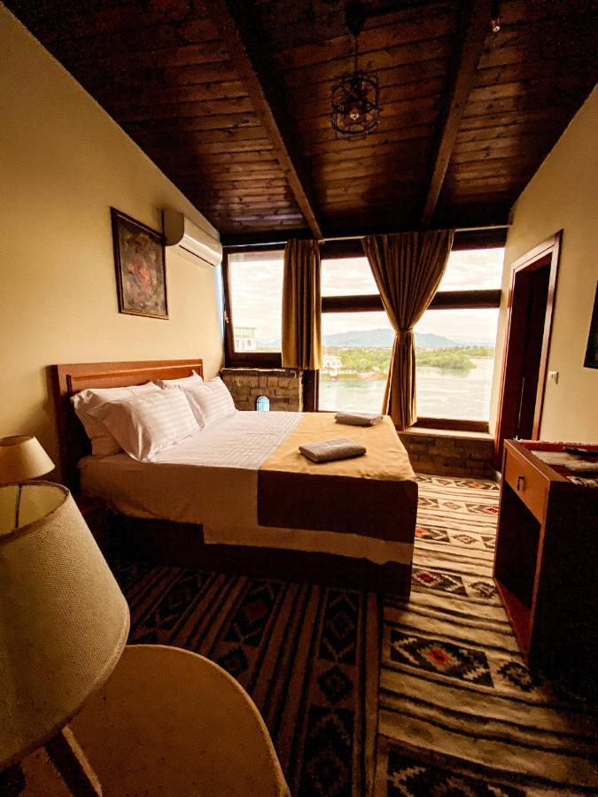 Hotel Iliria Canaj Экстерьер фото